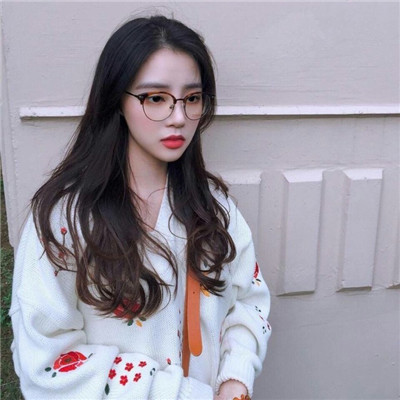 带心字的网名褒义词