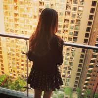 休闲头像女背影 图片 5
